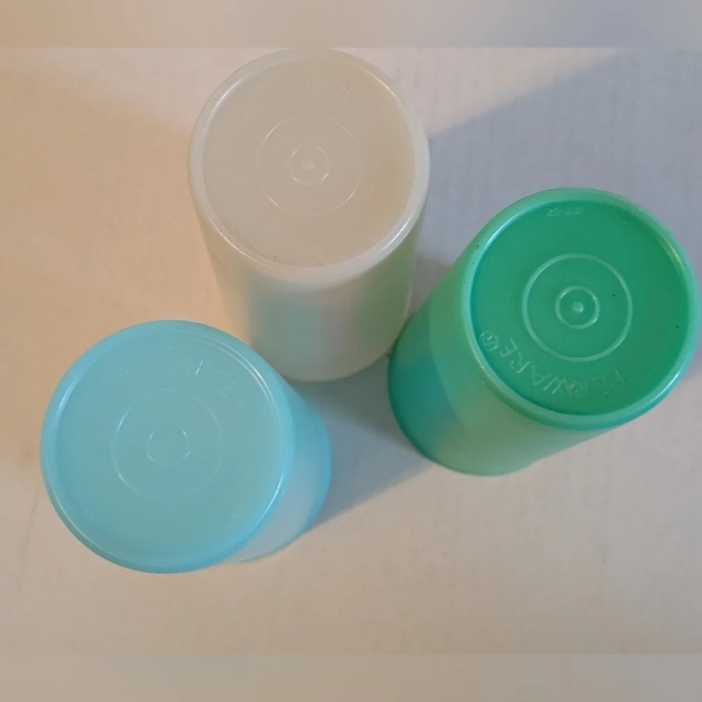 Tupperware questions leave